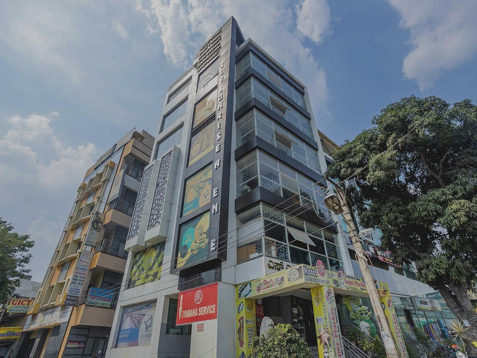 Super Collection O Indian Suites Near Sitara Restaurant Bangalore Bagian luar foto